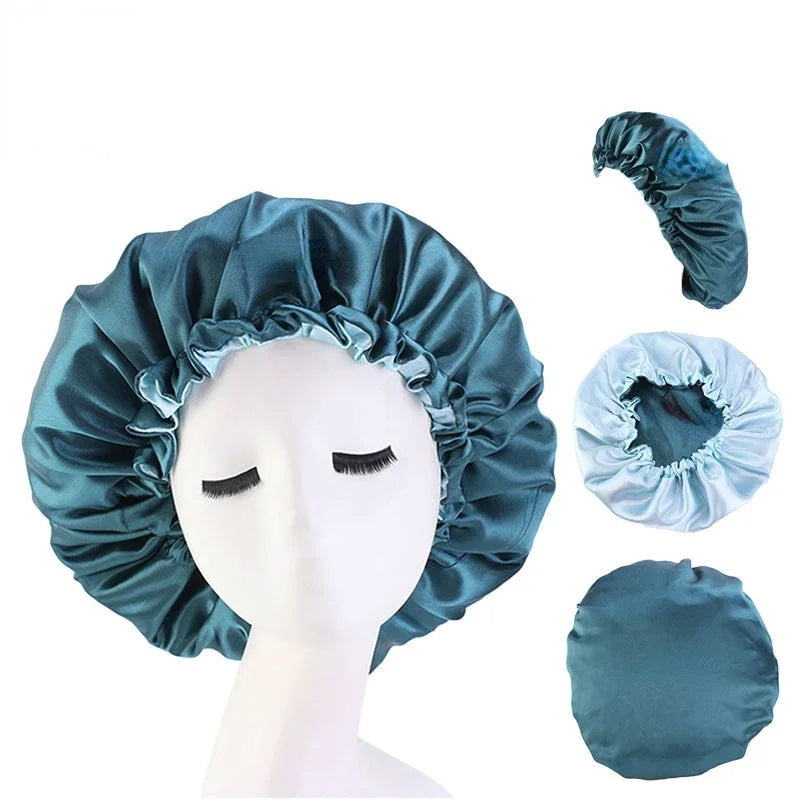 Bonnet en Satin Bleu Libellule