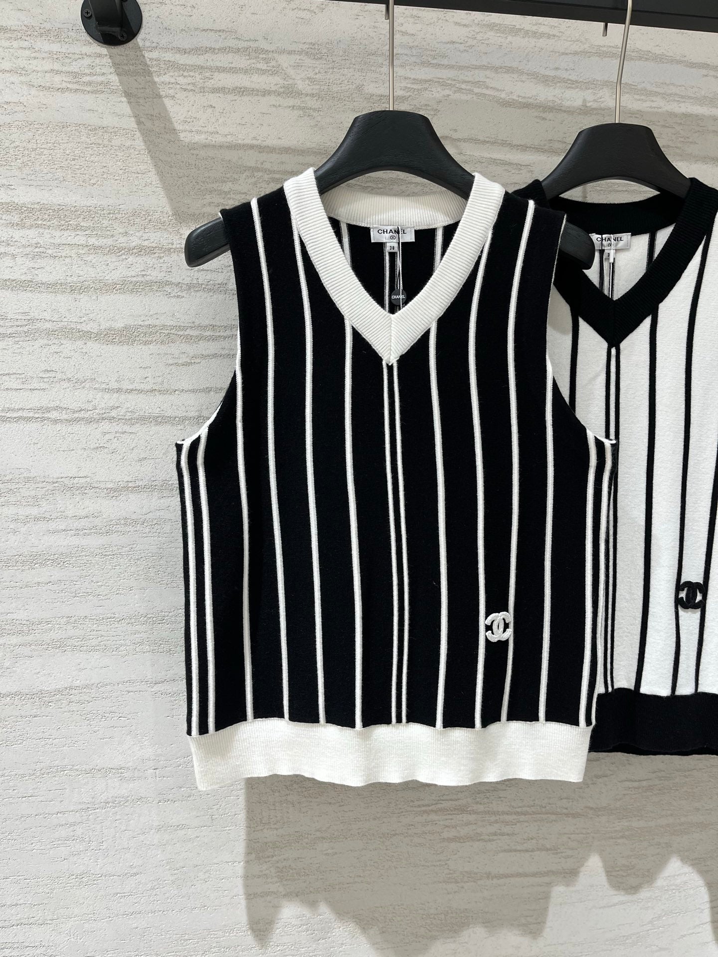 CC Striped Knit Vest 758890