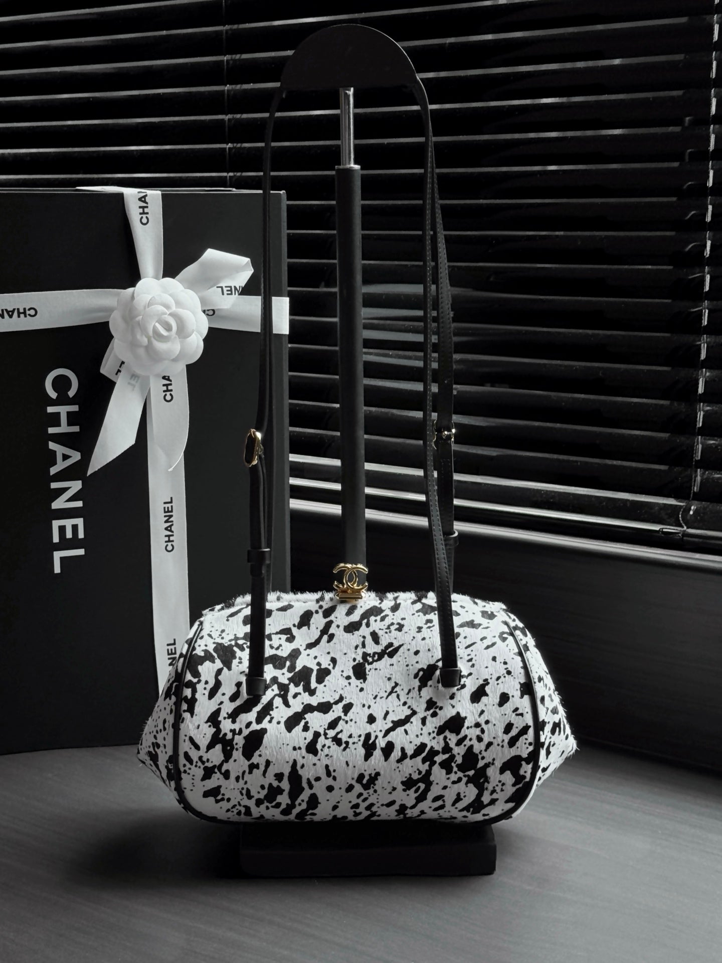 Chanel 2026 Clutch With Strap 28cm Multicolors Leather