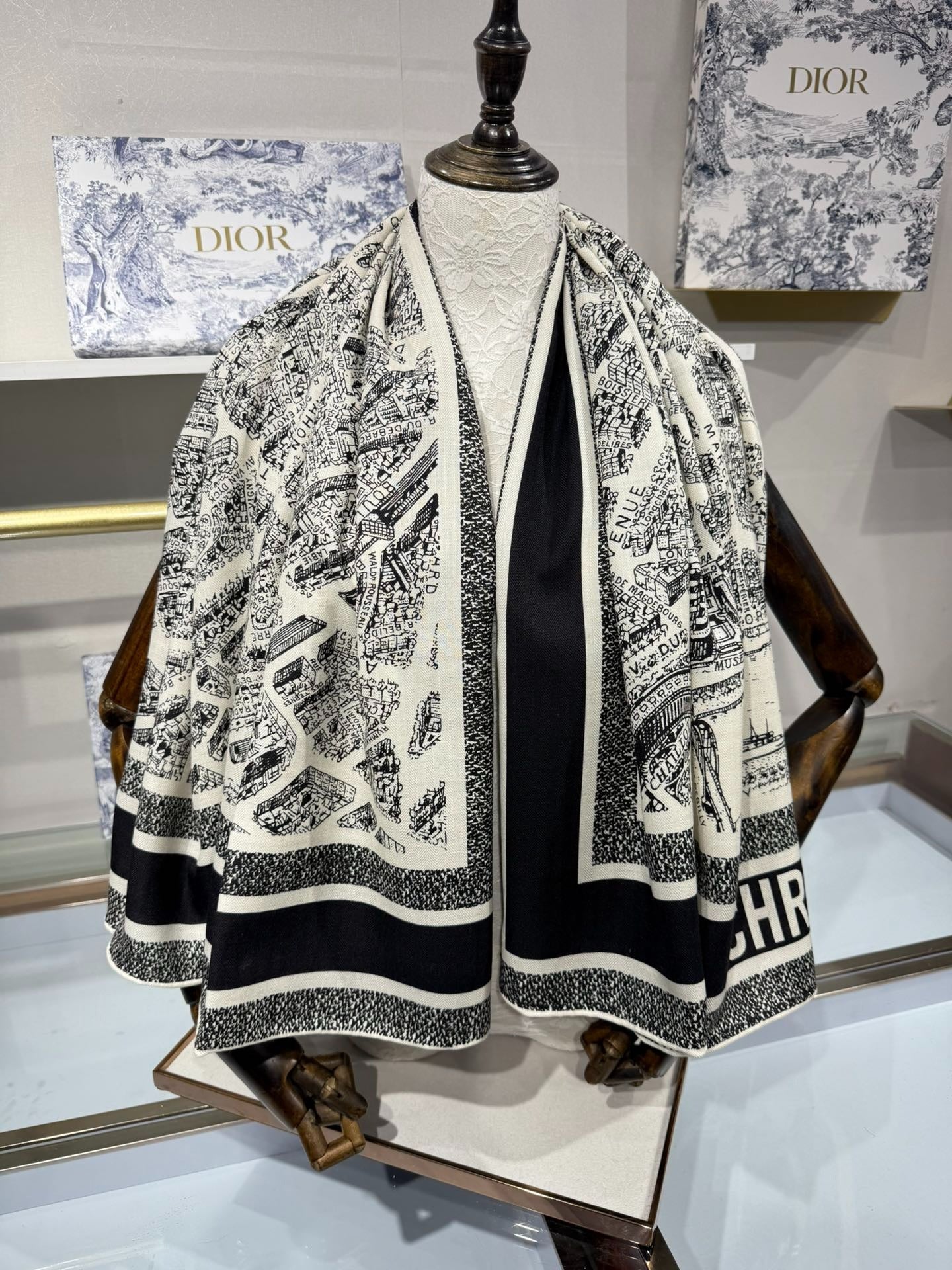Dior 2026 Square Scarf 140cm Velvet 196028